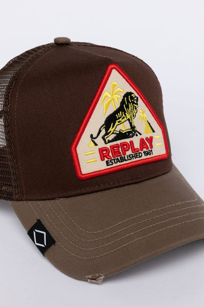 REPLAY CAP WITH BILL IN TWILL WITH LION PATCH